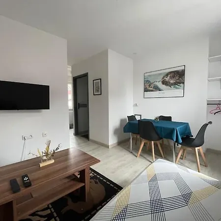 Proche Citadelle & Quartier Saint-leu Apartment *